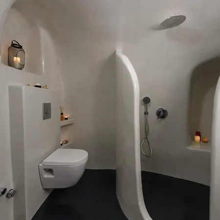 Apartment Santorini Traditional Cute Apt W Private Hot Tub *